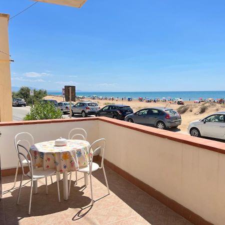 Apartmán Frontemare Tre Fontane Exteriér fotografie